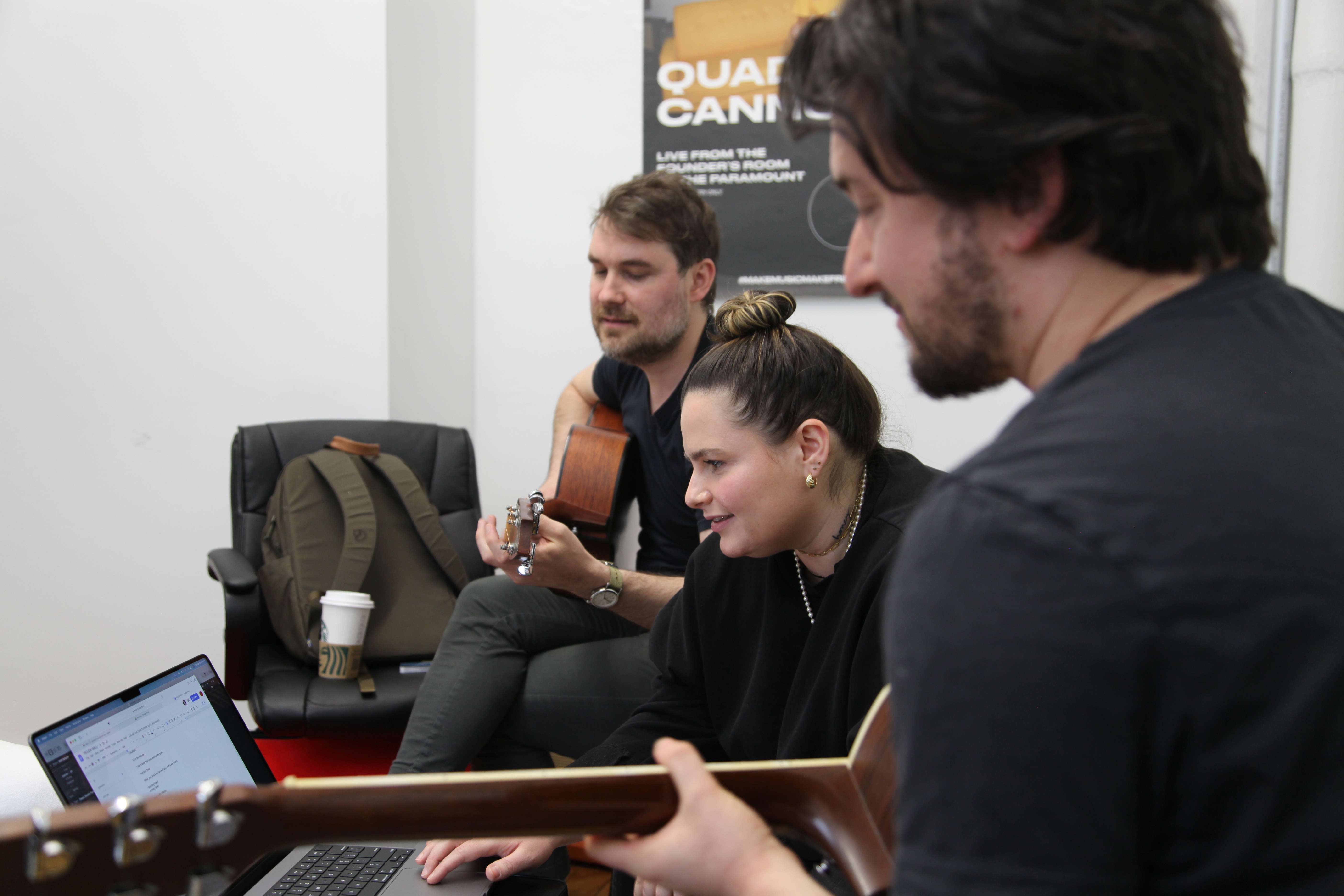 Picture from Songcon